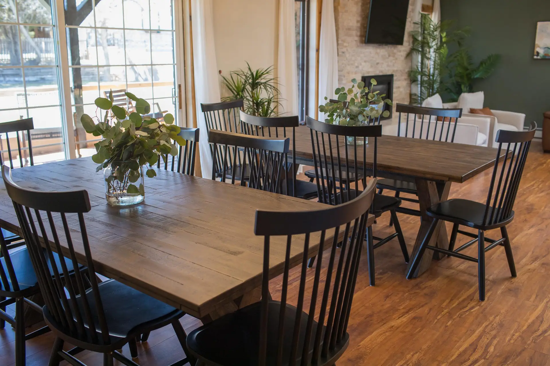 The Haven Home dinning room table